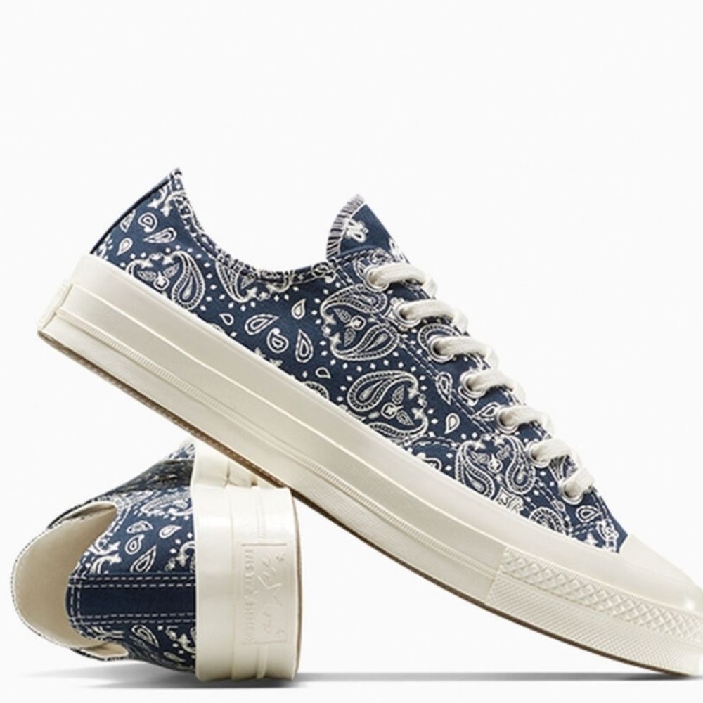 Converse Chuck 70 Paisley Lace-Up Sneaker‎ - Picture 2 of 11